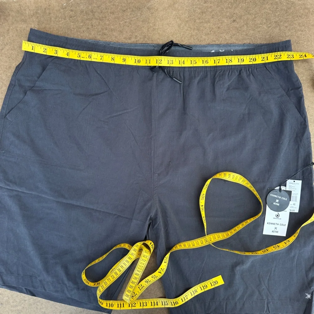 Kenneth Cole Active Dark Gray Athletic shorts compression liner NWT 4X - Picture 10 of 12